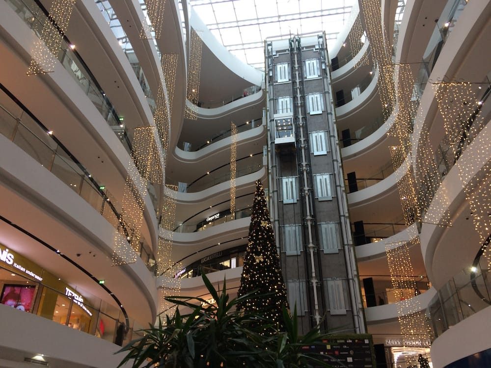 This Toptani Mall was huge! Most of the floors except the ones at the very top, were full of clothing shops