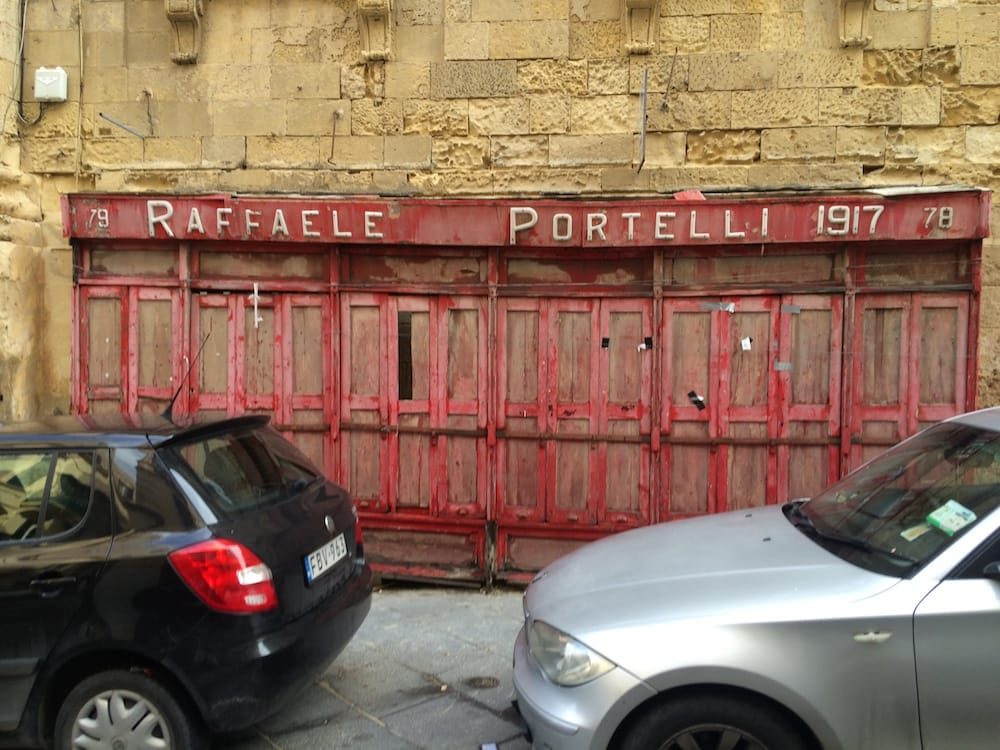 A great old storefront, Raffaele Portelli