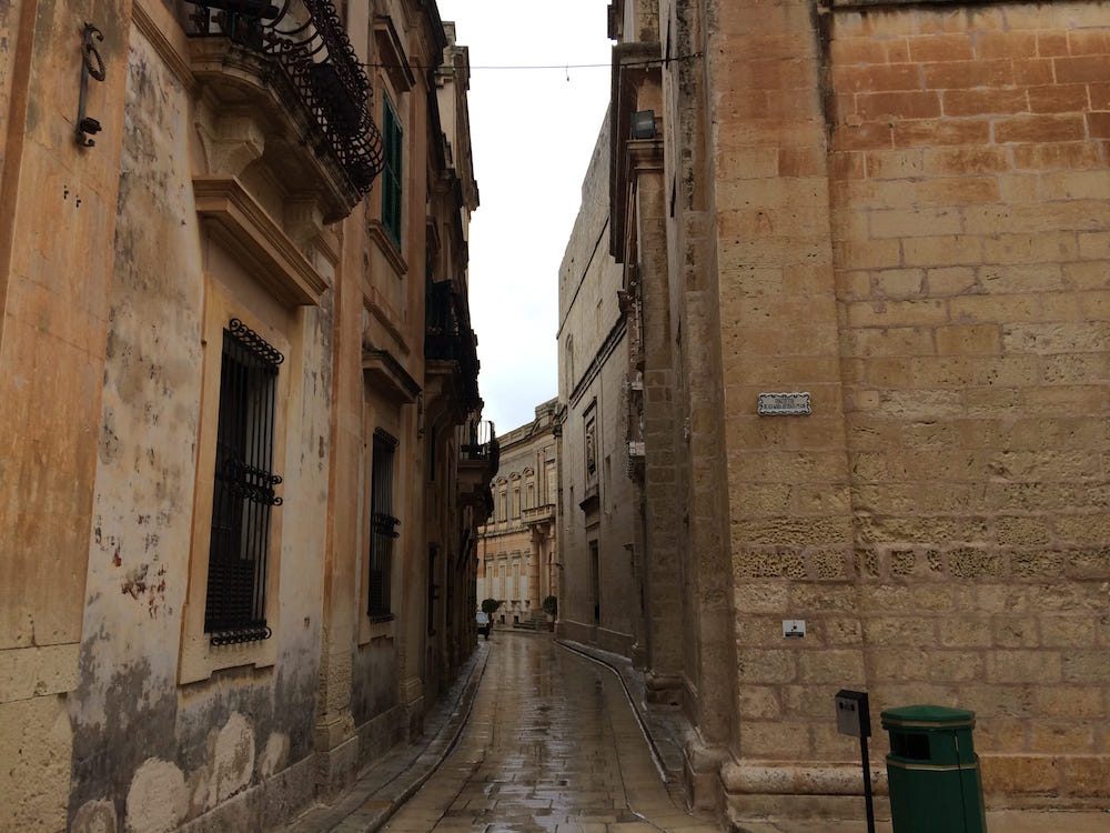 The winding narrow alleys of Mdina