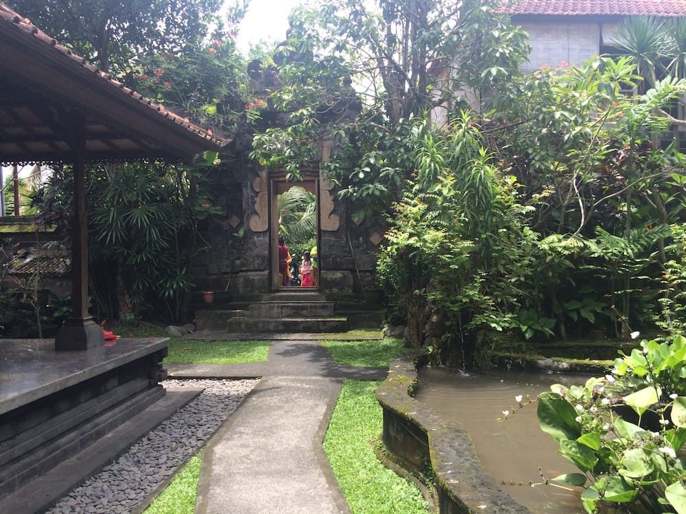 The main courtyard at Villa Bhuana Alit